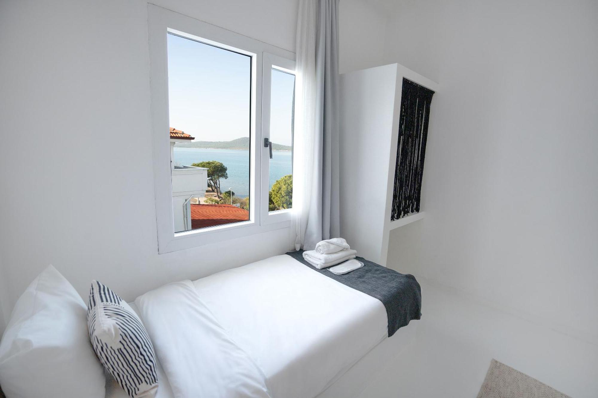 Camlik 87 Hotel Ayvalı エクステリア 写真