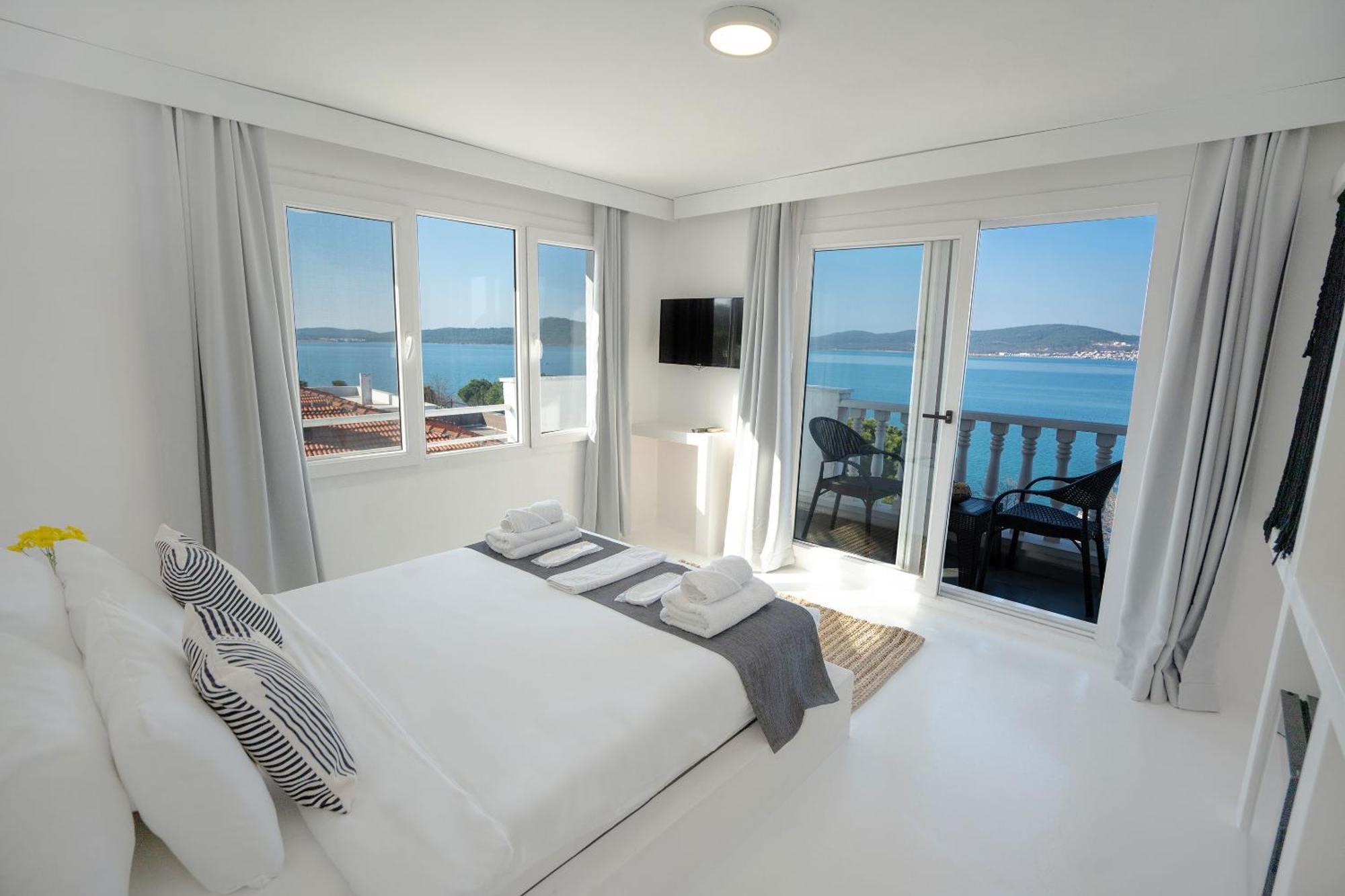 Camlik 87 Hotel Ayvalı エクステリア 写真