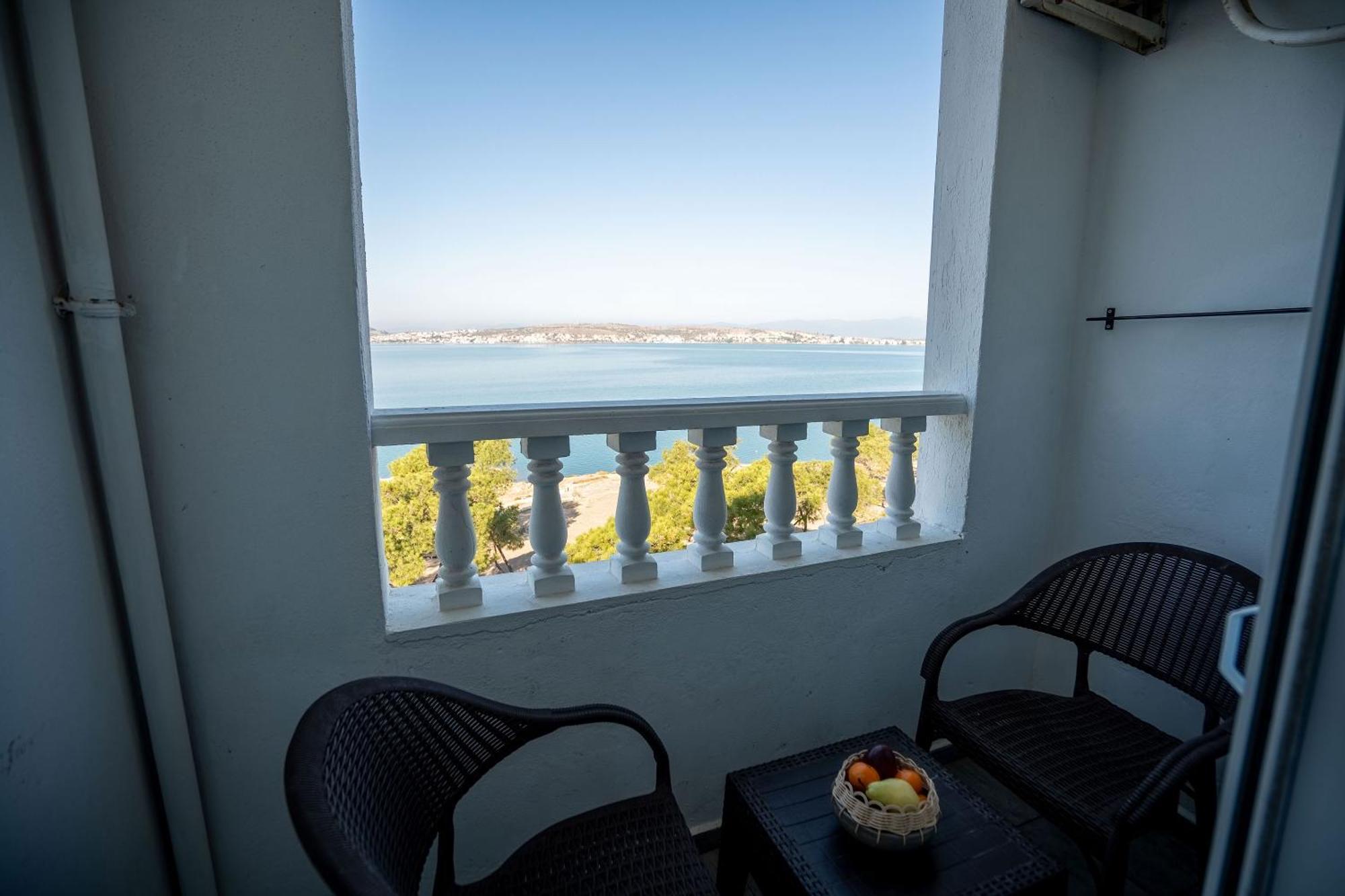 Camlik 87 Hotel Ayvalı エクステリア 写真